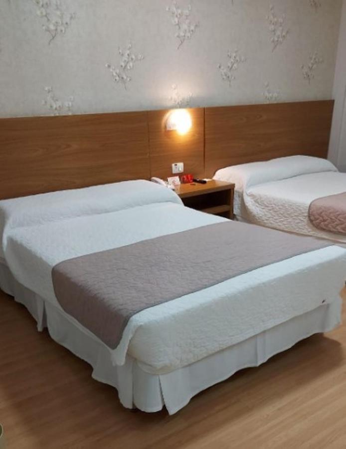 Hotel Rafain Centro Foz do Iguaçu Zewnętrze zdjęcie